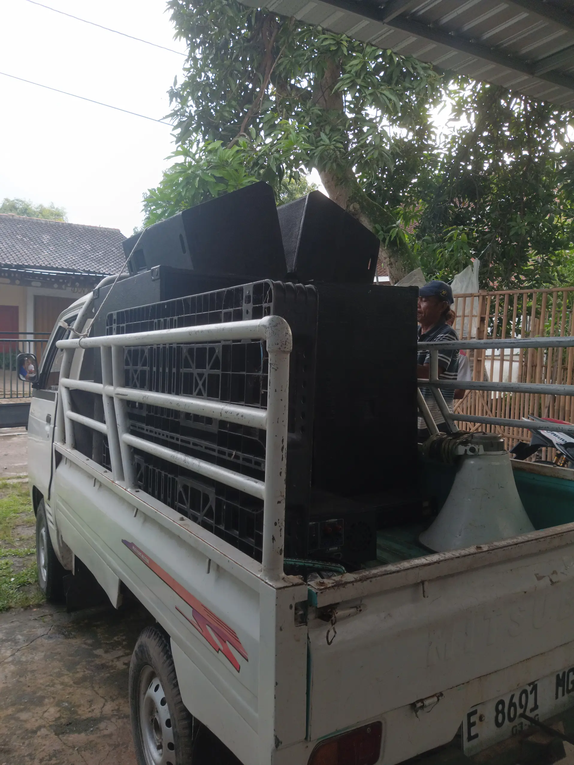 Persiapan Loading Sound System Hajatan di Desa Gondang Kec.Taman Kab.Pemalang - Zaky Musik
